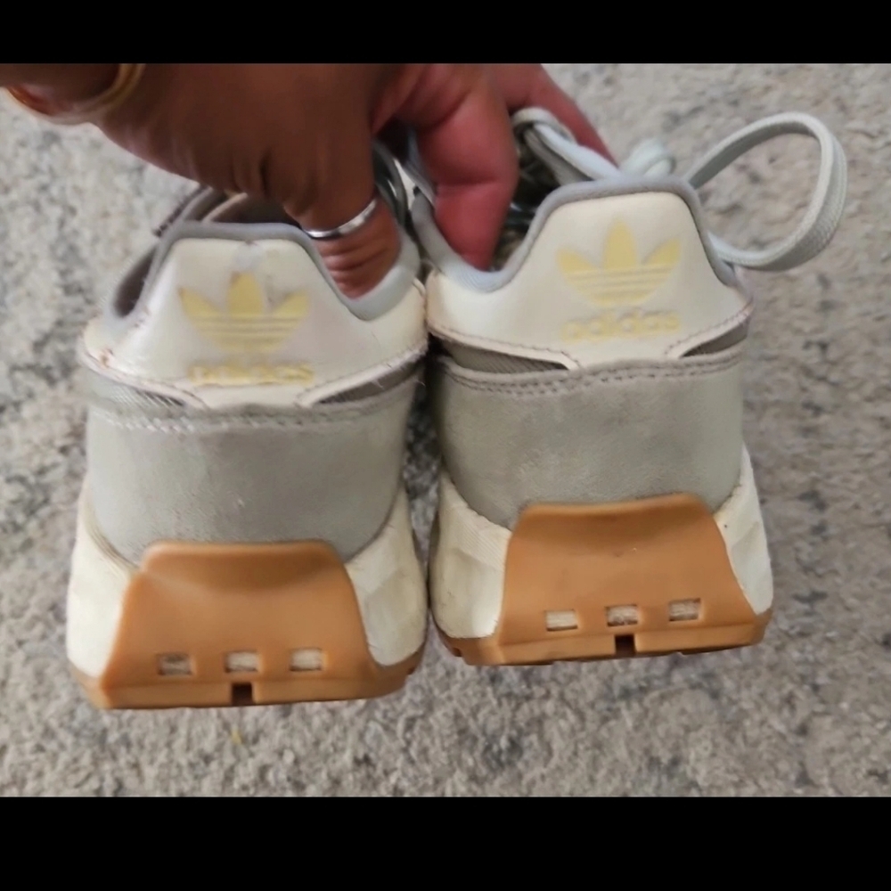 adidas Retropy E5W Women's Trainers In Linen Greelmost Yellow Ecru Tint 5.5 - Picture 4 of 14